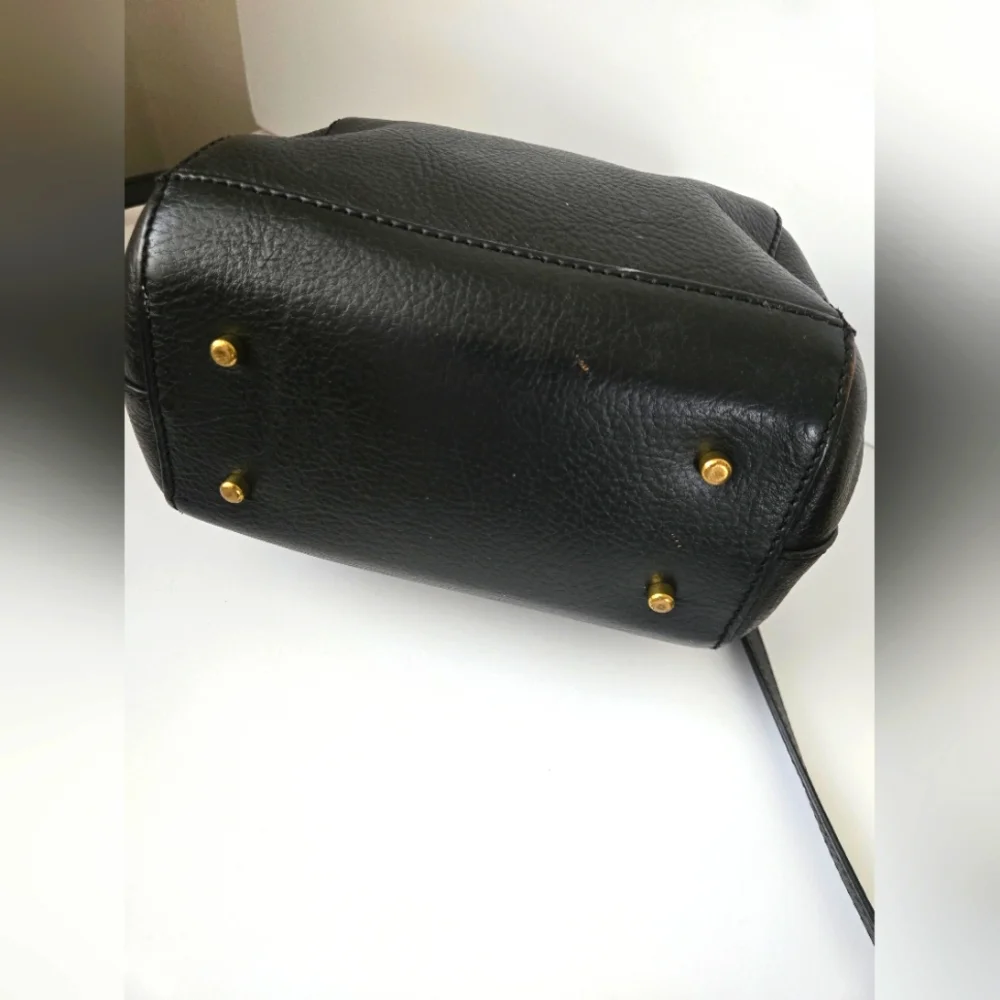 Hare + Hart Crossbody Handbag - Picture 6 of 9